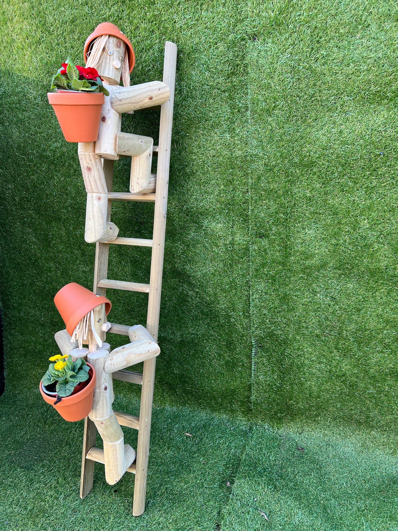 Couple climbing a ladder Flowerpot Gifts
